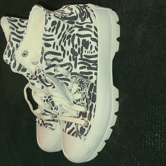 Converse Lugged High Top - Picture 7 of 8